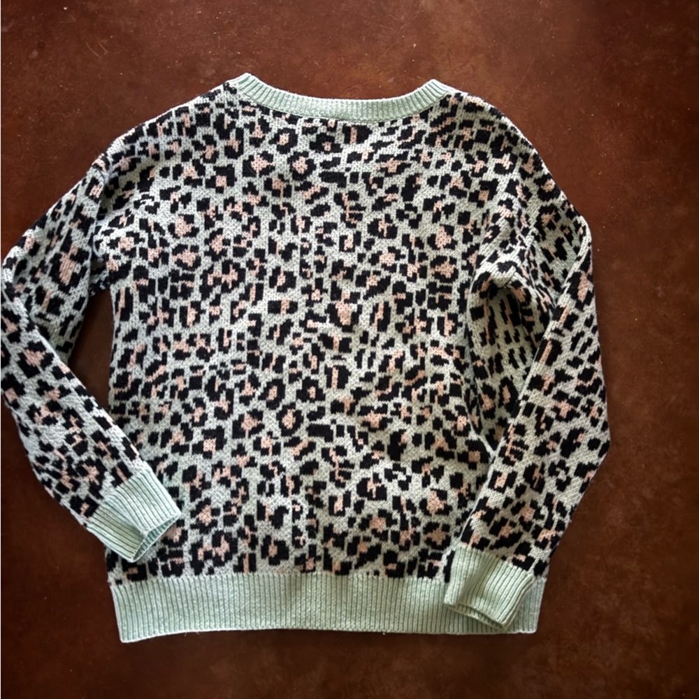 Victoria’s Secret Pink Cheetah Sweater - Picture 3 of 3
